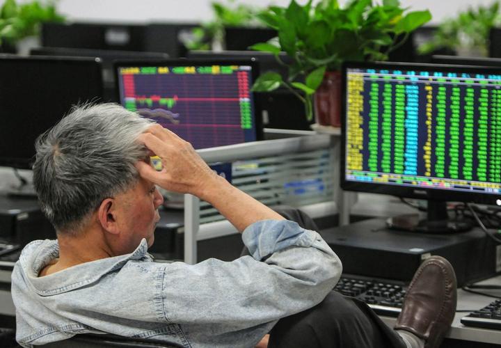 央行城镇储户问卷调查报告：二季度收入感受指数为45% 比上季下降1.2 百分点