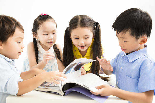 广湛高铁湛江北站电路调试完成